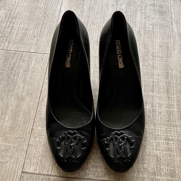Roberto Cavalli Shoes - Roberto Cavalli | Size 9 | Monogrammed Heels
